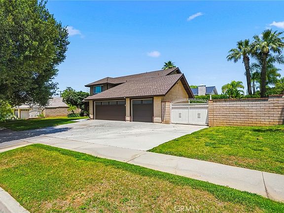 2nd image of 115 Dale Ln