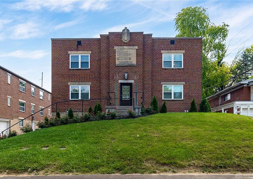 308 Constantia Ave #5