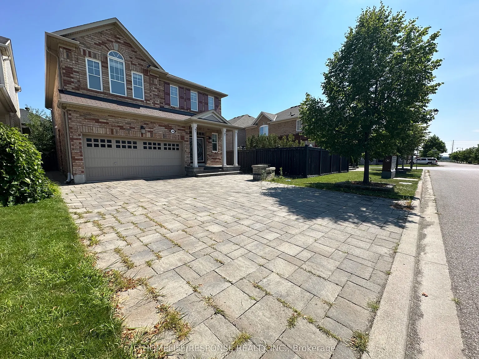 4 bed, $3,399 — Photo 2