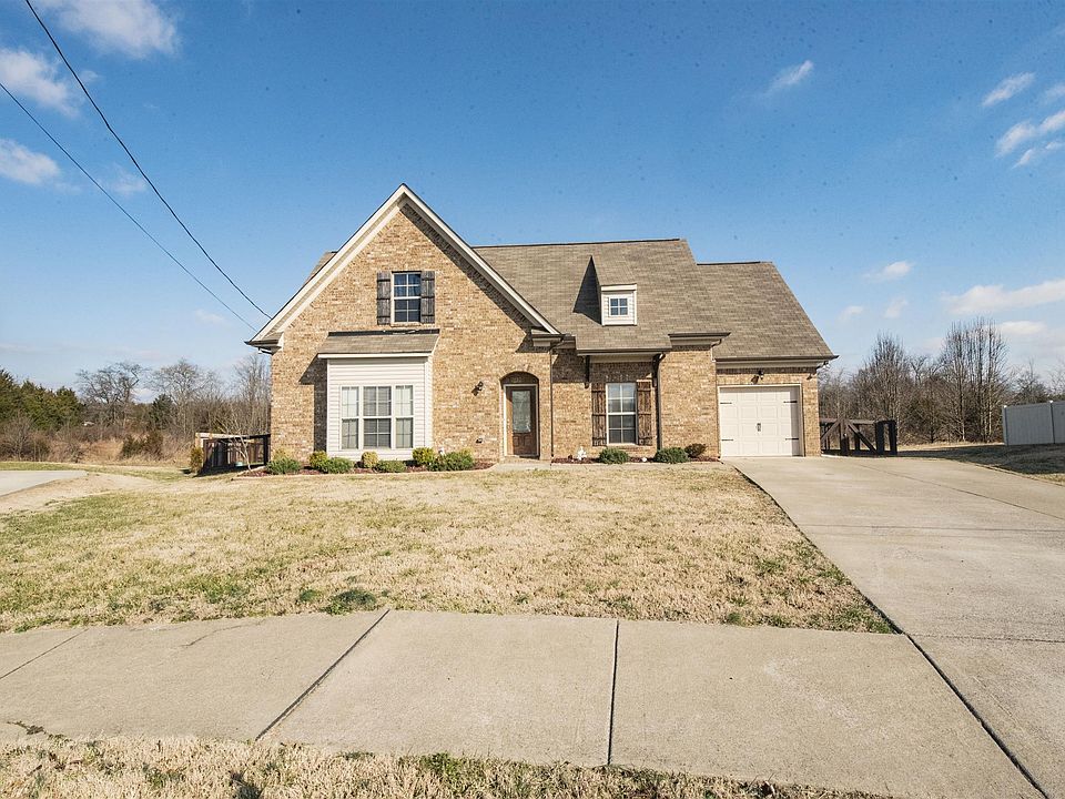 1st image of 1411 Knoll Ln