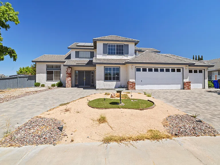 14710 Ponderosa Ranch Rd #1 — Photo 2
