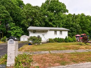 137 W Rutherford Dr, Newark, DE 19713