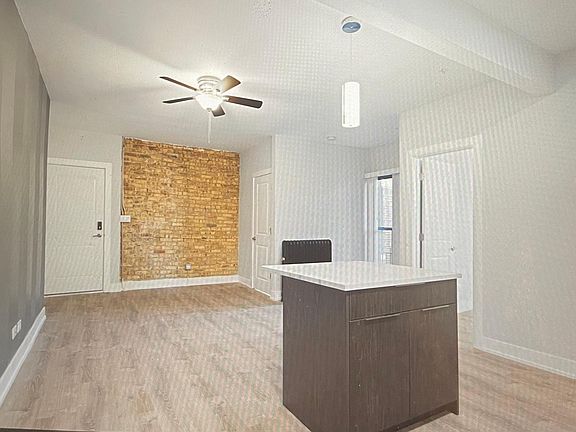 3rd image of 1653 W Jonquil Ave #30