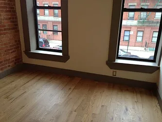 Rented by Premier Metro Realty Corp