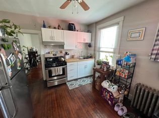 927 Western Ave APT 3, Pittsburgh, PA 15233