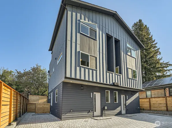 838 NW 58th Street #B, Seattle, WA 98107