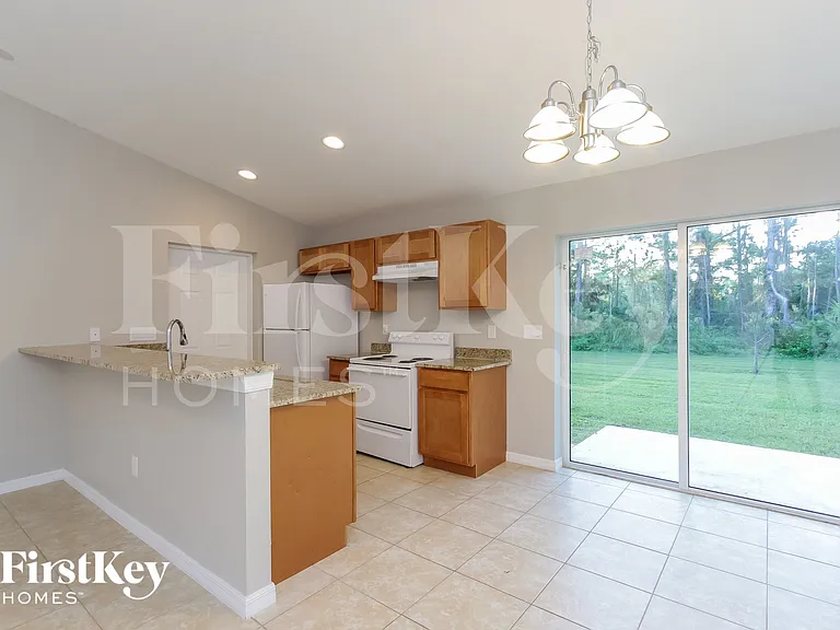 5569 Landry Ave — Photo 5