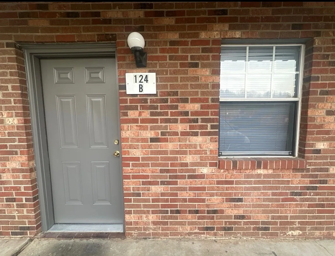 1 bed, 640 sqft, $675 — Photo 1