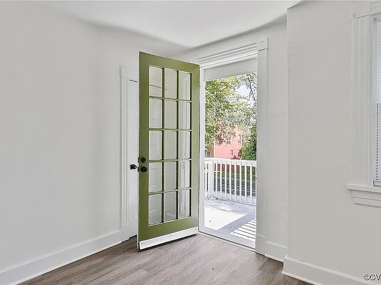 3139 Ellwood Ave #D — Photo 4