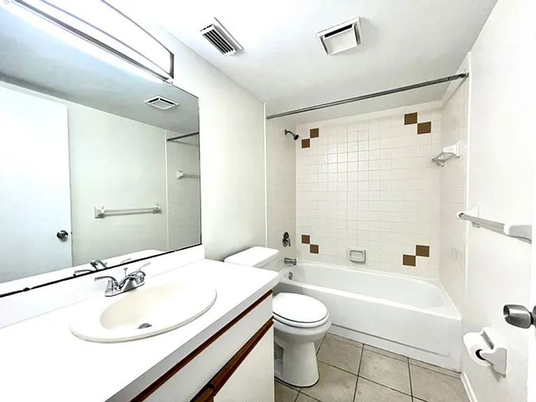 26485 Rampart Blvd #E23 — Photo 11
