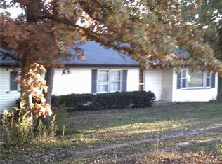1916 Highway 161, Montgomery City, MO 63361