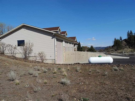 5th image of 39300 Canyon View Pl N