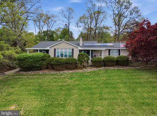 13741 Villa View Dr W, Waynesboro, PA 17268