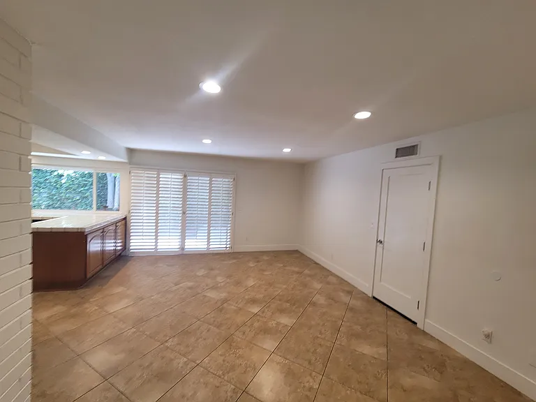1081 Triunfo Canyon Rd — Photo 9