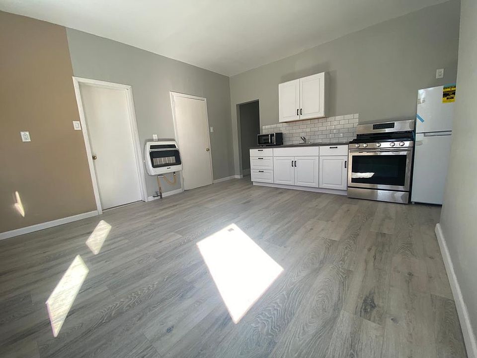 1st image of 628 Greenfield Ave APT 2