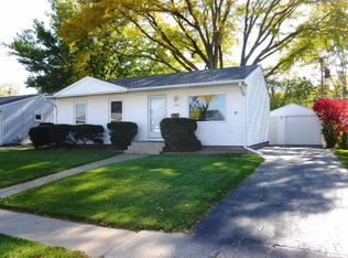 1174 45th Ave, East Moline, IL 61244