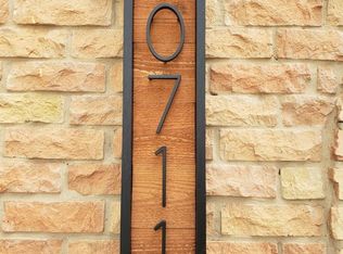 10711 Lazy Oaks Dr, San Antonio, TX 78217
