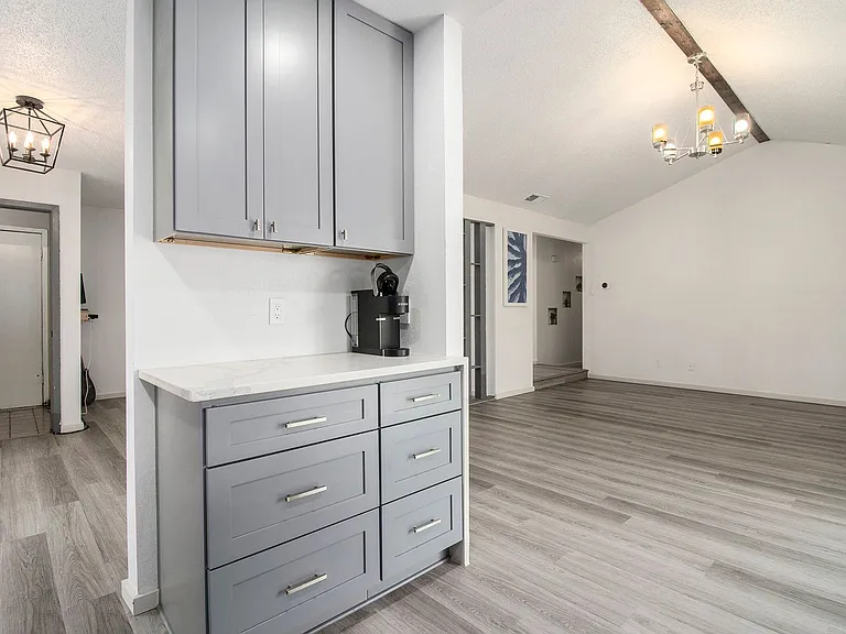 1014 Terrace Trl — Photo 15