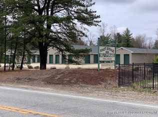 111 Mechanic Falls Rd, Poland, ME 04274