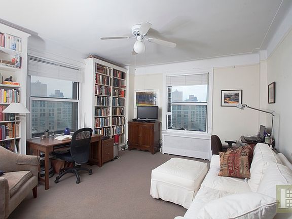 4th image of 300 W 108th St APT 14B