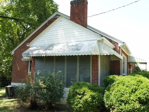1243 Lynchburg Ave, Brookneal, VA 24528