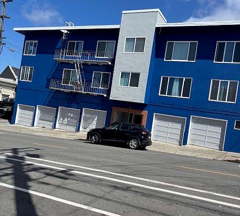 4th image of 1800 20th Ave
