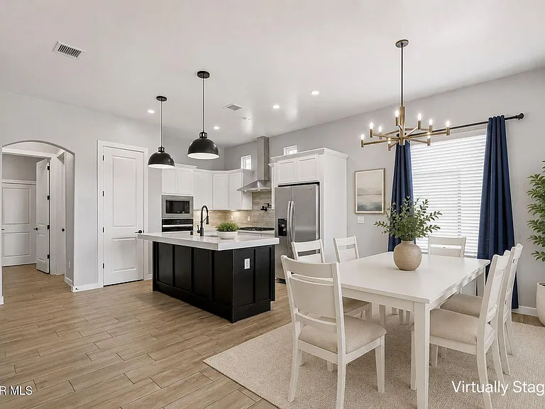3740 Model Ln — Photo 5