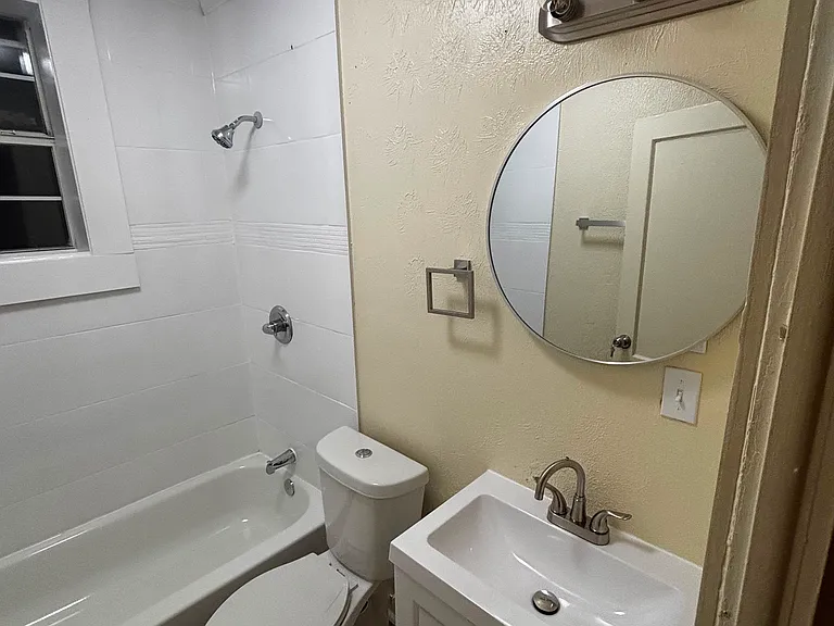 18 Brannon Ave — Photo 6
