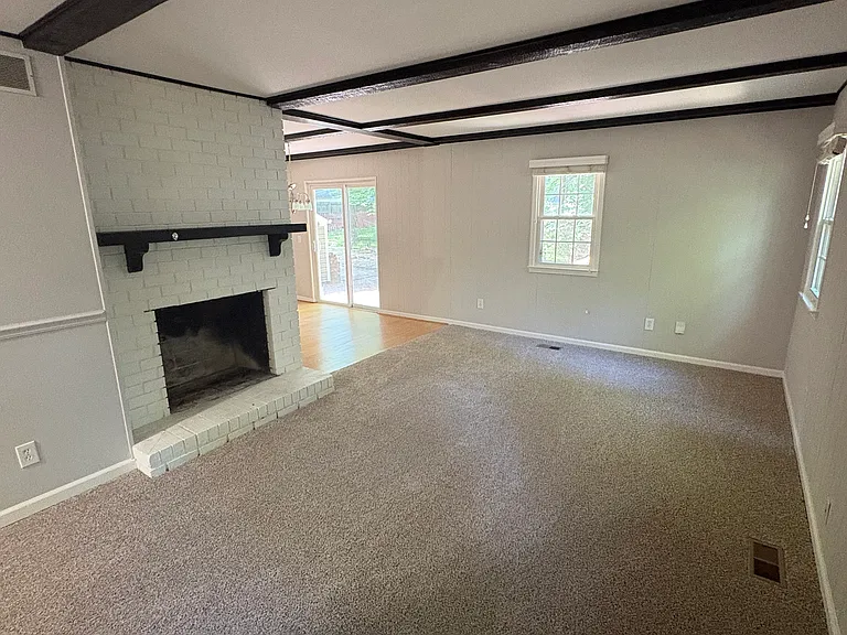 3408 Cotswold Ter — Photo 4