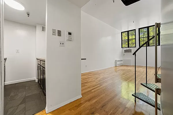 Rented by Brown Harris Stevens | media 7