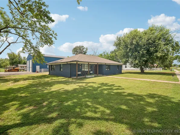 310 A St NW, Inola, OK 74036