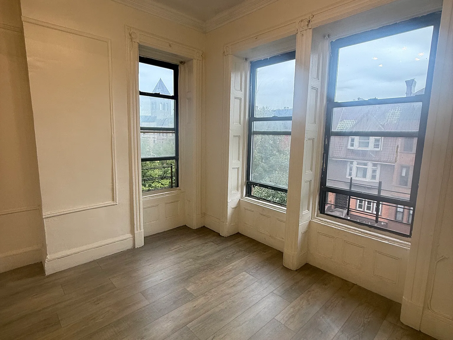 1177 Dean Street — Photo 4