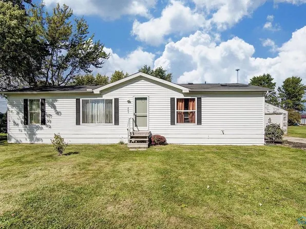 405 W Koch St, Ohio City, OH 45874