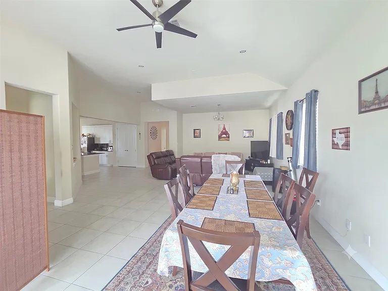 5612 Fresno Ave — Photo 15