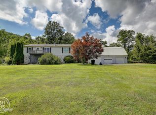 2819 Grimes Ln, Williamsport, PA 17701