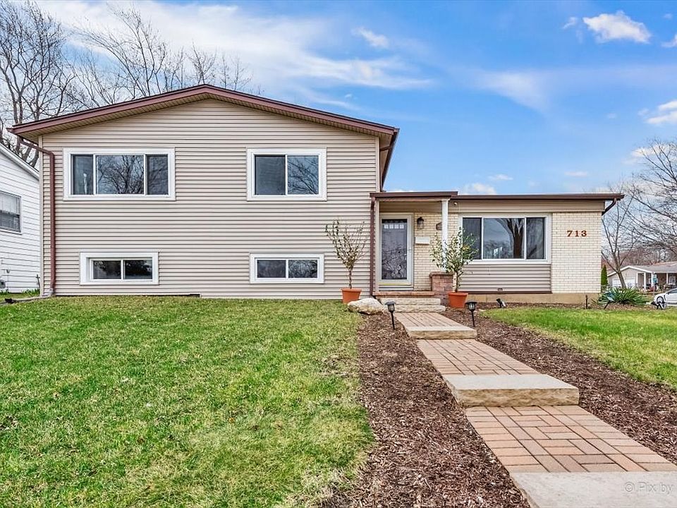 1st image of 713 Leslie Ln