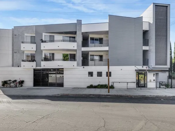 11408 Sarah St, North Hollywood, CA 91602