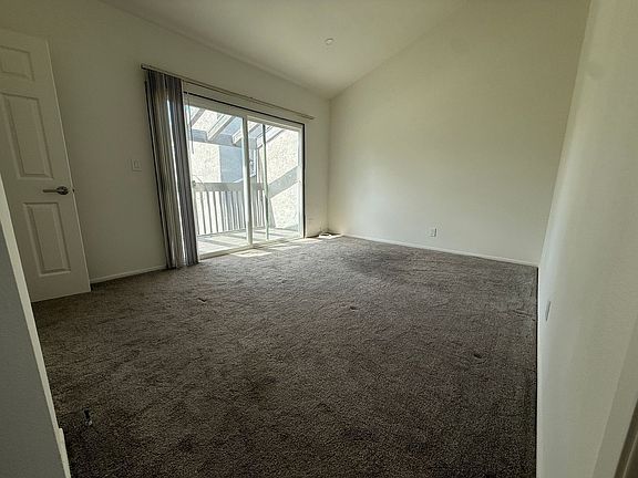 5th image of 203 Venice Ave Unit 3