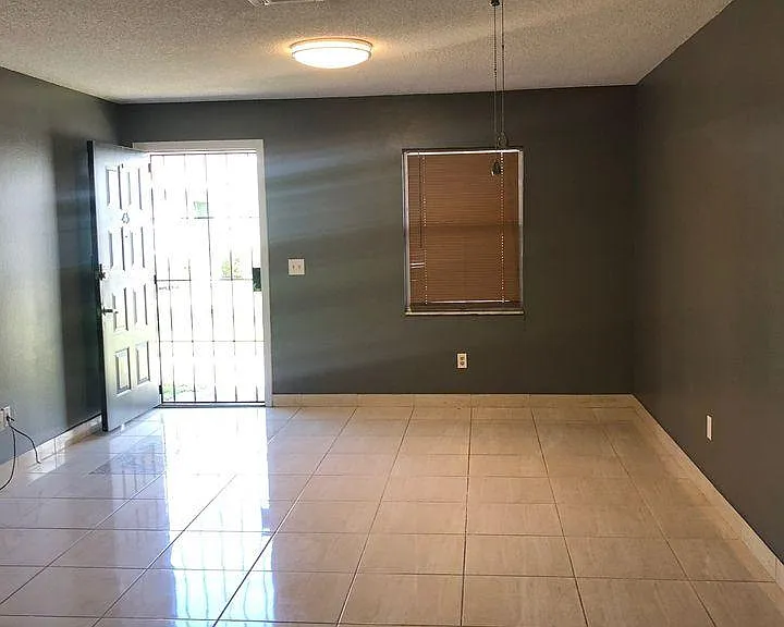 43 W Las Palmas Way — Photo 6