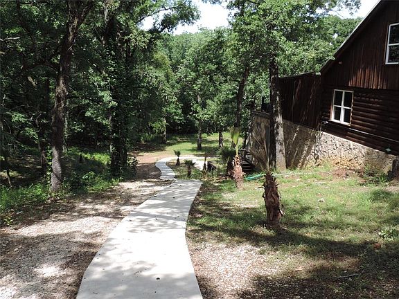4th image of 130 Private Road 193