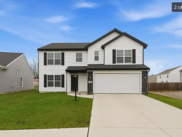 1372 Verdigris Pass — Photo 1