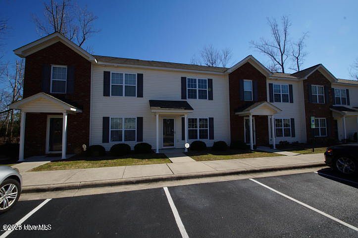 1st image of 4275 Dudleys Grant Dr APT B