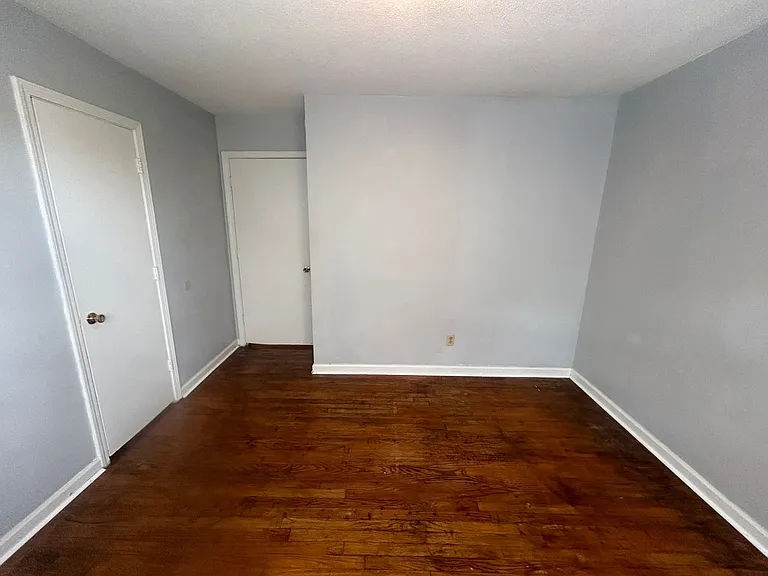 715B Montague Rd — Photo 16