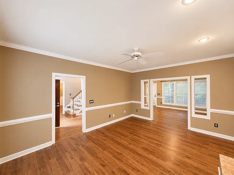 207 Custer Trl — Photo 5