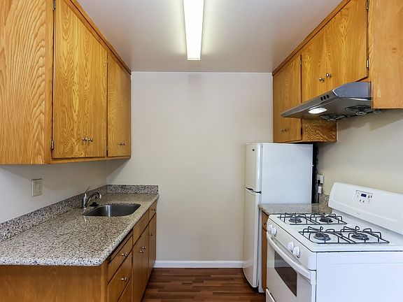 4th image of 1815 Santa Clara Ave APT G