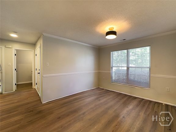 5th image of 117 Salt Landing Circle