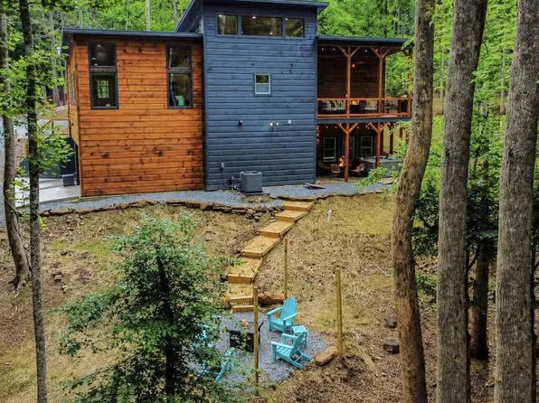 67 Citrine Ct, Ellijay, GA 30540
