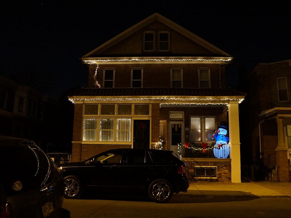 4482 Edgemont St Phila PA
