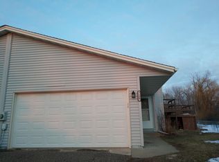 7109 17th St N, Oakdale, MN 55128