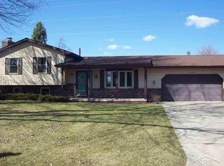 6202 Moreland Ln, Saginaw, MI